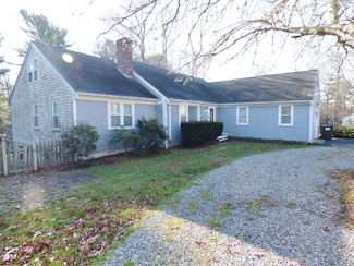 184 Cap'N Crosby Rd, Barnstable, MA 02632