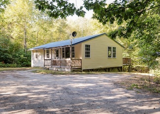 17 Claude Brewer Rd, Mercer, ME 04957