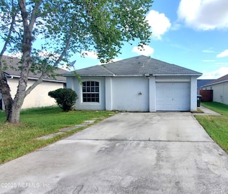 1574 Slash Pine Ct, Orange Park, FL 32073
