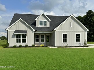 1791 Blackjack Grimesland Rd, Grimesland, NC 27837