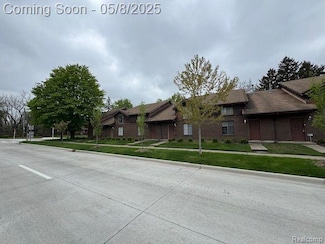 820 S Stephenson Hwy, Royal Oak, MI 48067