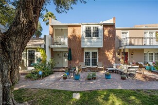 636 Tam o Shanter, Las Vegas, NV 89109