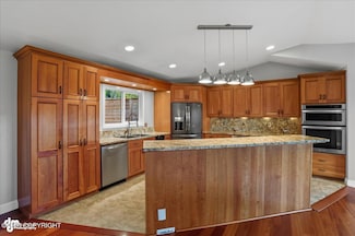 9630 Arlene Dr, Anchorage, AK 99502