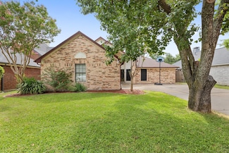 2509 Cottonwood Dr, Mesquite, TX 75150