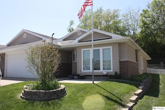 120 W Deer Ln, Plattsmouth, NE 68048