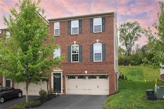 218 Noble Woods Dr, Coraopolis, PA 15108