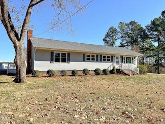 111 Elm St, Macon, NC 27551