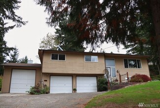 4509 Chrisella Rd E, Edgewood, WA 98372