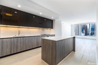 201 Folsom St Unit 7B, San Francisco, CA 94105