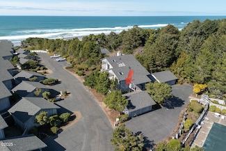4175 N Hwy 101 Unit A-1, Depoe Bay, OR 97388