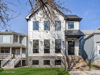 2141 W Grace St, Chicago, IL 60618