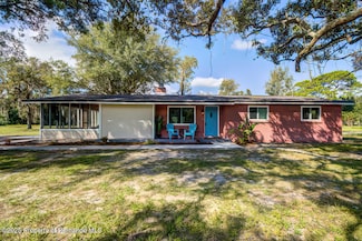 18321 Edgewood Dr, Spring Hill, FL 34610