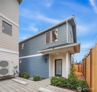 9617 Fremont Ave N, Seattle, WA 98103