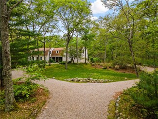 183 Gravelly Hill Rd, Wakefield, RI 02879
