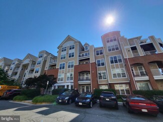 2711 Bellforest Ct Unit 207, Vienna, VA 22180