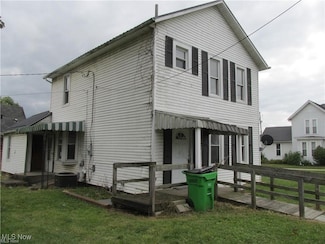 833 Orange St, Coshocton, OH 43812