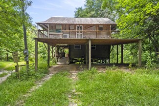 60 Riverwood Blvd, Hattiesburg, MS 39401