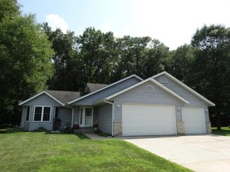 719 Otter Creek Trail, Altoona, WI 54720