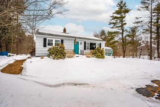 6 Longfellow Rd, Gorham, ME 04038