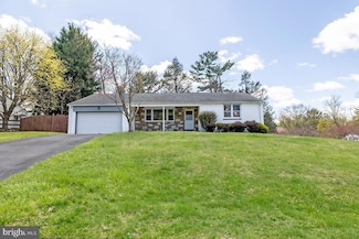 1450 Stephen Rd, Jenkintown, PA 19046