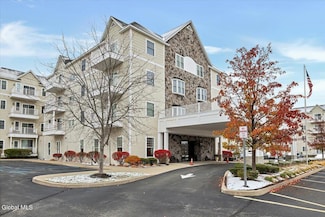 8 Wall St Unit 106, Clifton Park, NY 12065