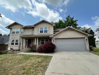 3008 Primrose Dr, Rochester Hills, MI 48307