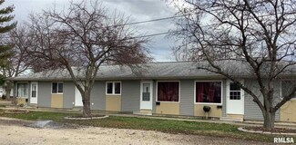 407 N Rotary Dr Unit Rotary, Abingdon, IL 61410