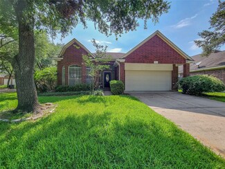 218 Windrift Ct, Sugar Land, TX 77479