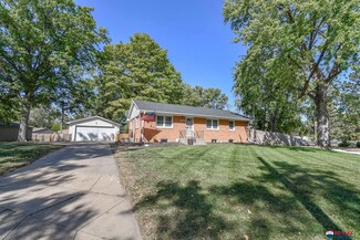 3840 Sewell St, Lincoln, NE 68506