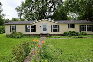 504 Hinton St, Kane, IL 62054