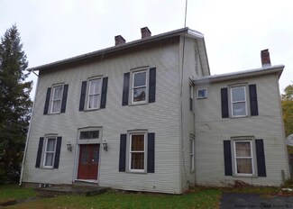 81 Hone St, Kingston, NY 12401