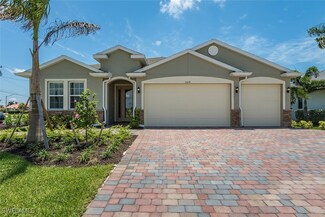 1604 Beach Pkwy W, Cape Coral, FL 33914