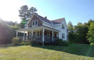 102 Davis St, Brownville, ME 04414