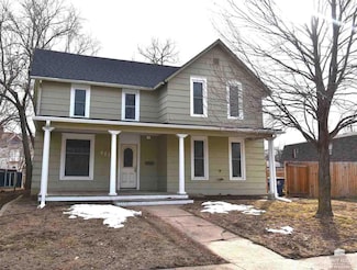411 NW 5th St, Abilene, KS 67410