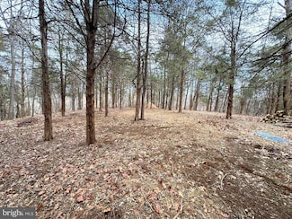 270 S Winding Rd, Warrington Township, PA 17315