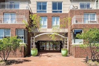 75-83 Cambridge Pkwy Unit W403, Cambridge, MA 02142