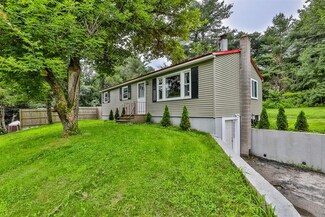 307 Dearborn Rd, Pembroke, NH 03275