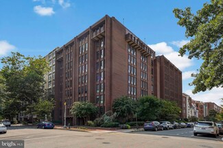 1280 21st St NW Unit 905, Washington, DC 20036