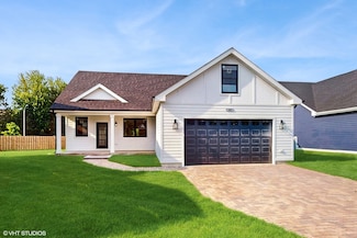 4009 Faith Ln, St. Charles, IL 60174