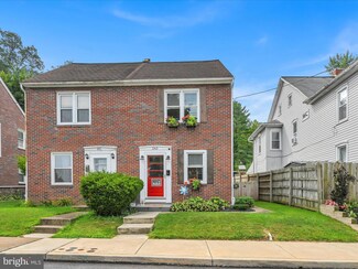 243 Lincoln Ave, Ephrata, PA 17522