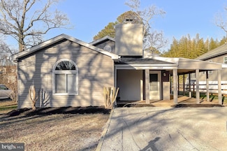 10984 Elm Dr, Lusby, MD 20657