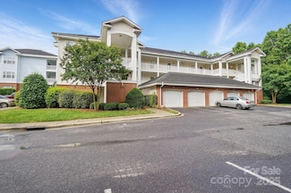 8731 Coralbell Ln Unit 101, Charlotte, NC 28213