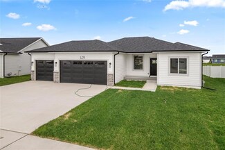 129 Creekside Dr SW, Bondurant, IA 50035