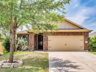 305 Nivens Dr, Buda, TX 78610