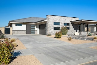 748 Rust Bluff Dr, St. George, UT 84790
