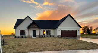12717 Towcester Ct, Fort Wayne, IN 46818