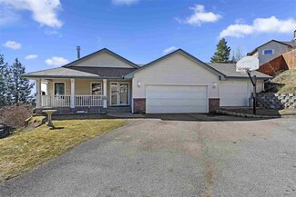 5527 N Vista Grande Dr, Otis Orchards, WA 99027