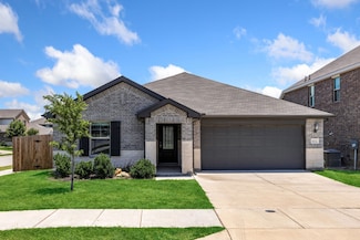 6312 Spooky Cat Trail, Fort Worth, TX 76179