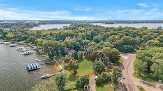 3705 N Shore Dr, Wayzata, MN 55391