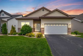 10188 Azalea Dr, Crown Point, IN 46307